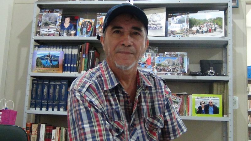 Jairo Linhares - Escritor